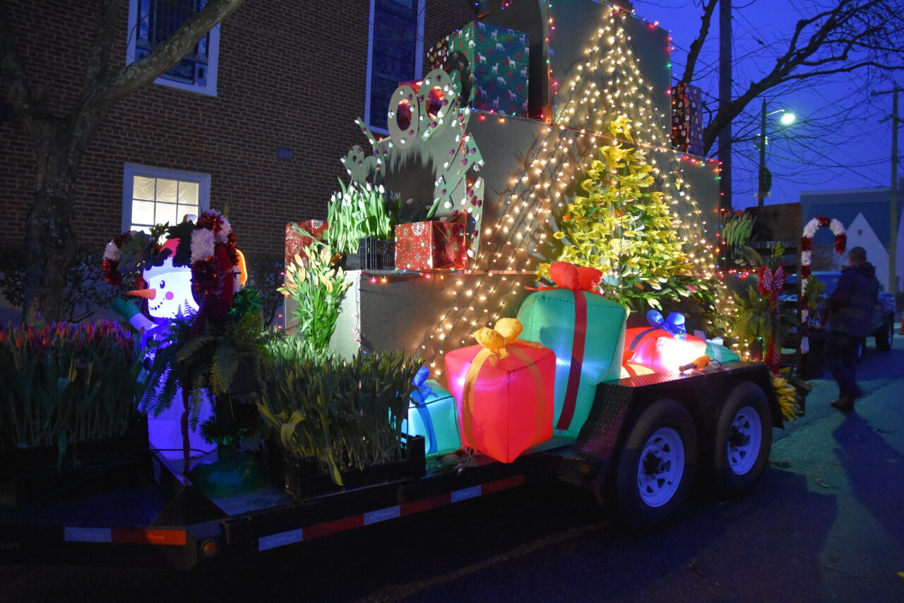 Contact Fredericksburg Virginia's Christmas Parade Fredericksburg